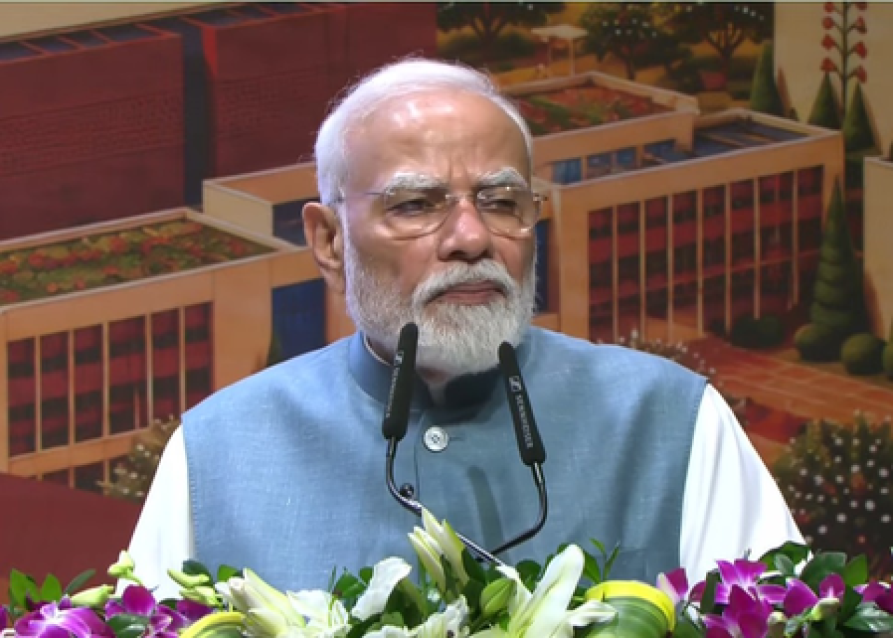 2014 से पहले कांग्रेस ‘फोन बैंकिंग’ से चलाती थी देश की अर्थव्यवस्था : Prime Minister मोदी