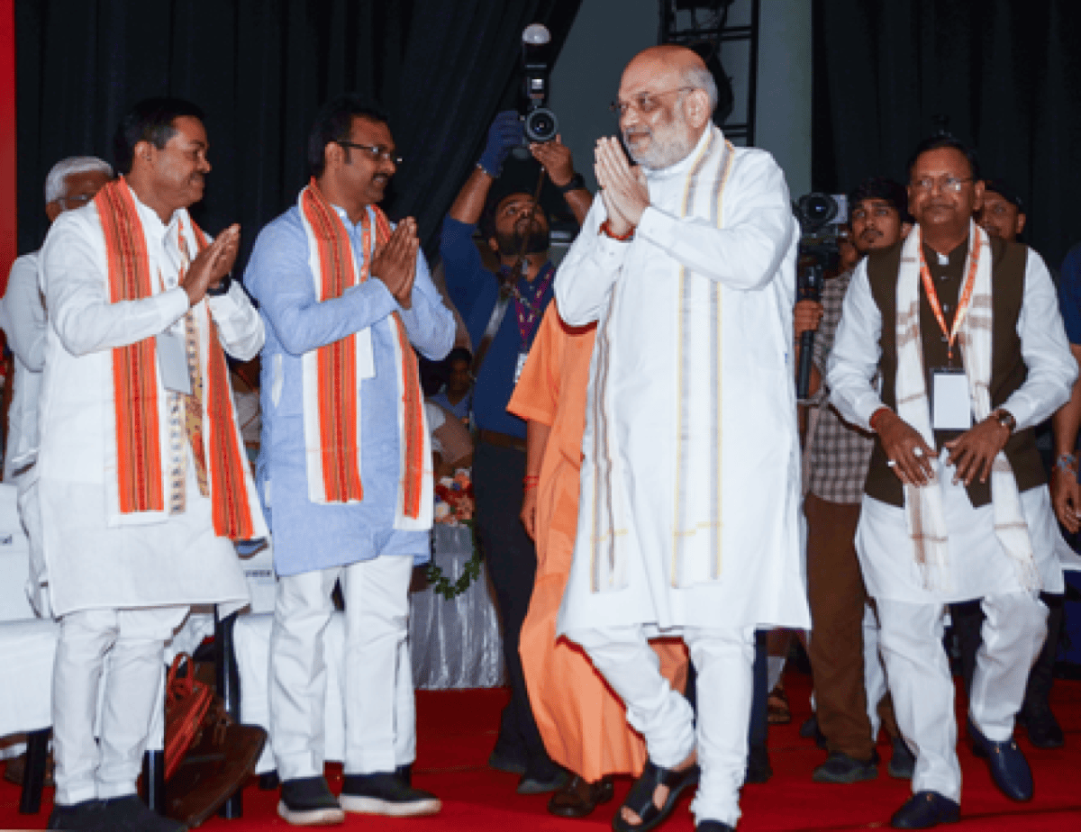 अमित शाह के संबोधन के बाद पार्टी नेता बोले यूपी में भाजपा की सरकार अंगद के पैर की तरह, 2027 में कोई नहीं हटा सकता