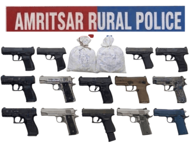 अमृतसर में पुलिस की बड़ी कार्रवाई: 7 आरोपी गिरफ्तार, 14 अत्याधुनिक पिस्तौल और 20 किलो हेरोइन बरामद
