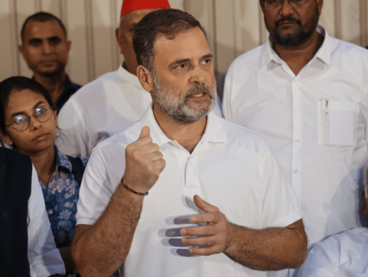 आईडीबीआई बैंक बिक्री विवाद पर राहुल गांधी ने केंद्र को घेरा, कहा सरकारी बैंक बेचने की संपत्ति नहीं