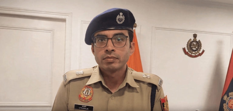 आगरा एक्सप्रेसवे पर 250 किलोमीटर तक पीछा कर दिल्ली पुलिस ने दो अंतरराज्यीय वाहन चोरों को पकड़ा