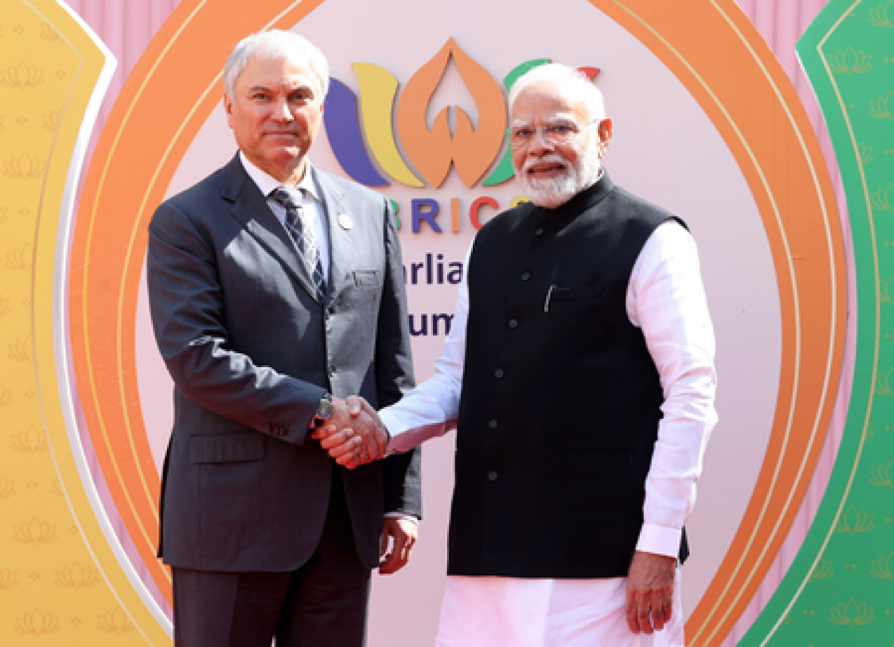 आर्टिफिशियल इंटेलिजेंस मानवता को नियंत्रित न करे, अभी से सतर्क रहना होगा : रूसी ड्यूमा अध्यक्ष