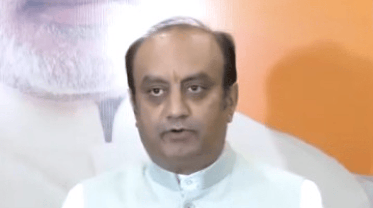 इंडी गठबंधन की ‘मॉक पार्लियामेंट’ बिगड़े हुए शहजादे को खुश करने का ड्रामा: सुधांशु त्रिवेदी