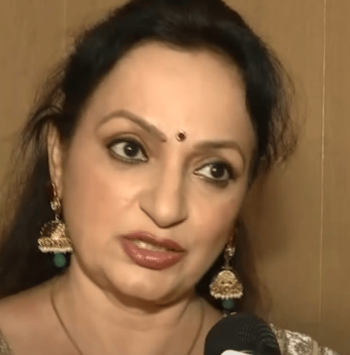 उपासना सिंह ने दलेर मेहंदी का किया समर्थन, कहा तबीयत खराब होने पर भी वादा निभाया