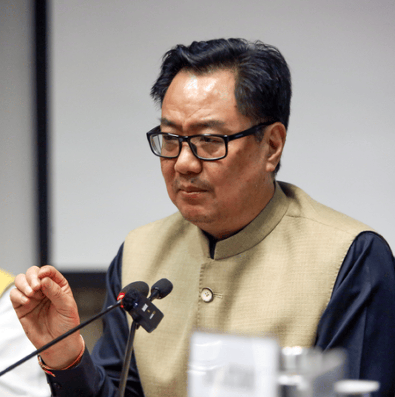 उमराह के लिए गए तीर्थयात्री सुरक्षित भारत लौटे, बाकी लोगों की मदद की जा रही है: किरेन रिजिजू