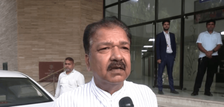 एक नवंबर की इंडी रैली पर एनडीए नेताओं का पलटवार, बोले-‘संविधान से ऊपर कोई नहीं’