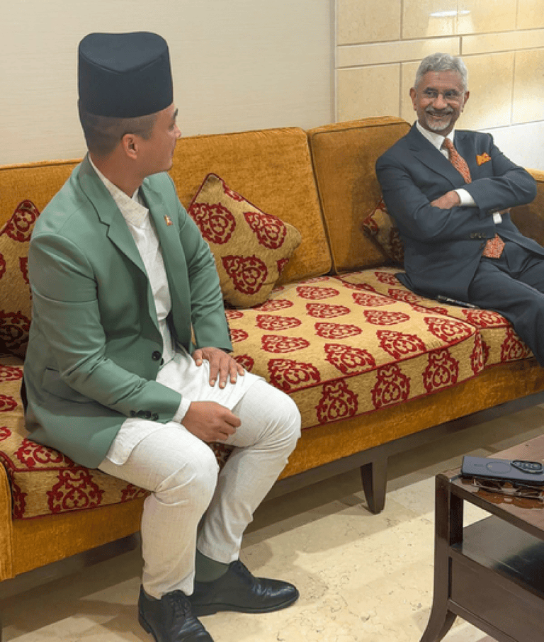 एस जयशंकर और नेपाल के गृह मंत्री ने द्विपक्षीय संबंधों पर की चर्चा