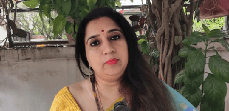करवा चौथ का व्रत रखने वाली महिलाएं भूलकर भी नहीं करें ये काम, पंडित शिप्रा सचदेव ने बताए नियम