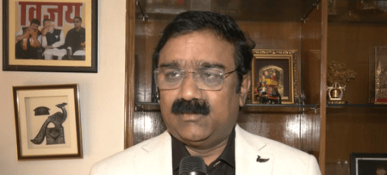 कांग्रेस अराजकता और हिंसा फैला रही, ‘कॉकरोचों’ को देश से हटाना ही होगा : डॉ. अजीत माधवराव