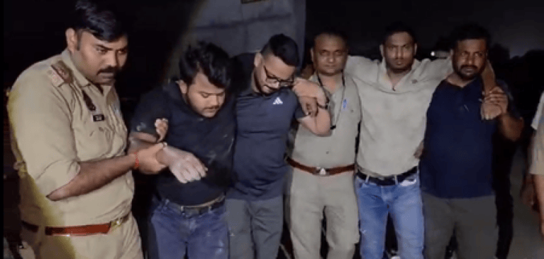 कानपुर पुलिस ने गोकशी के मामले में दो वांछित अभियुक्तों को मुठभेड़ के दौरान किया गिरफ्तार