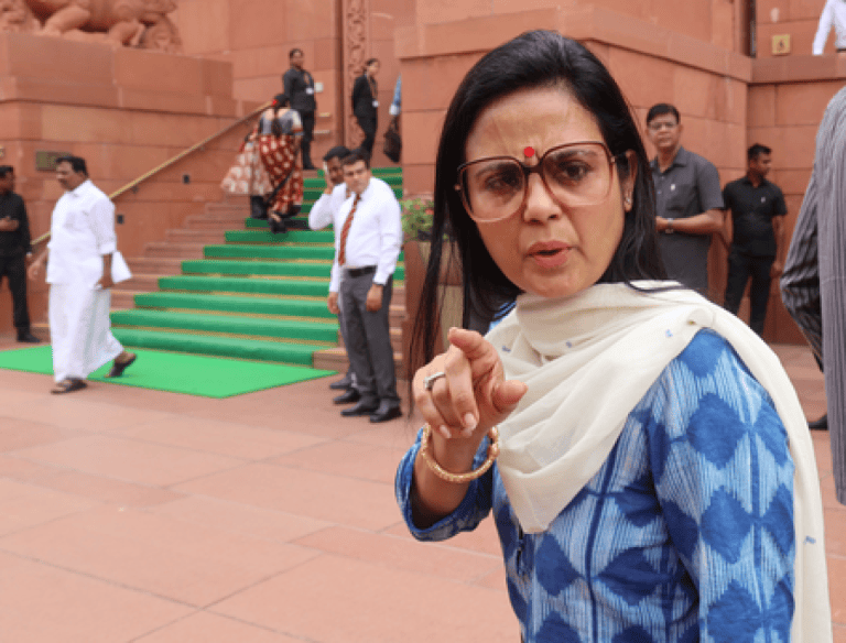 कोलकाता: मुख्य सचिव मानहानि मामले में महुआ मोइत्रा को राहत नहीं, कोर्ट ने ‘वोट चोर’ वाले पोस्ट हटाने का दिया आदेश