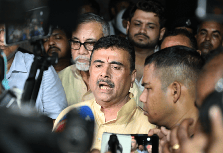 कोलकाता हादसा : मृतकों की संख्या बढ़कर हुई 19, सीएम अधिकारी ने 2.5 लाख रुपये मुआवजे का किया ऐलान