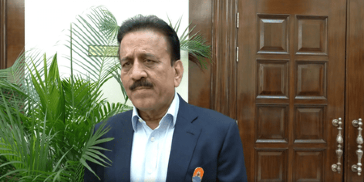 क्या संजय राउत चाहते हैं देश में नेपाल बांग्लादेश जैसे हालात हों, गिरीश महाजन ने पूछा तीखा सवाल