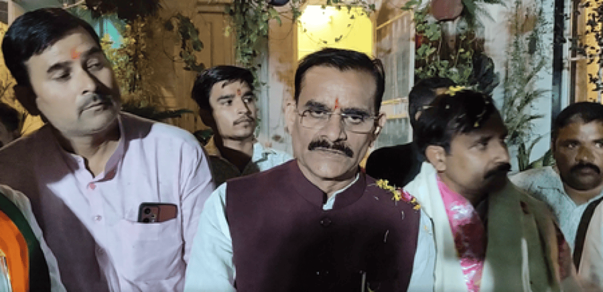 खजुराहो से नई उड़ान सेवा शुरू, दिल्ली वाराणसी से जुड़ेगा बुंदेलखंड: भाजपा सांसद वीडी शर्मा