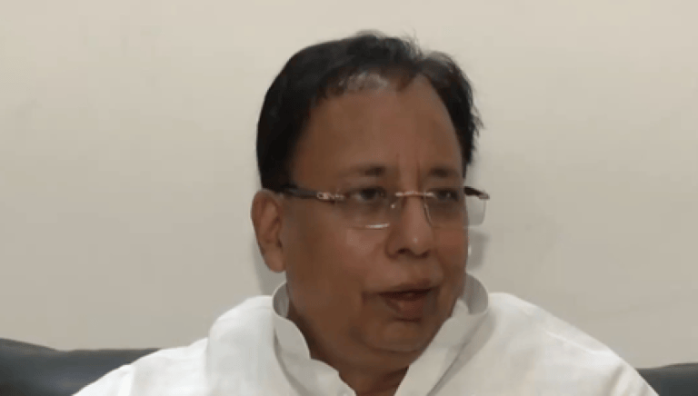 खड़गे के आवास पर विपक्ष के प्रस्तावित ‘जन महाभियोग’ पर भाजपा का हमला, बताया- लोकतंत्र का मजाक