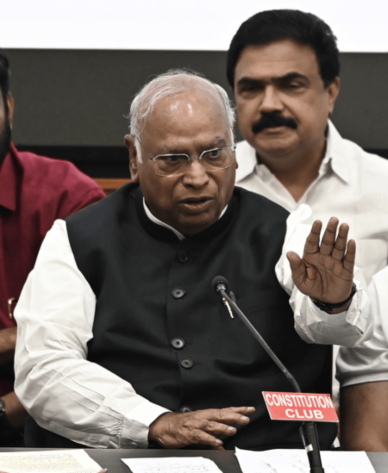 खड़गे ने मणिपुर की स्थिति पर भाजपा की आलोचना की, न्याय और स्थायी शांति की मांग की