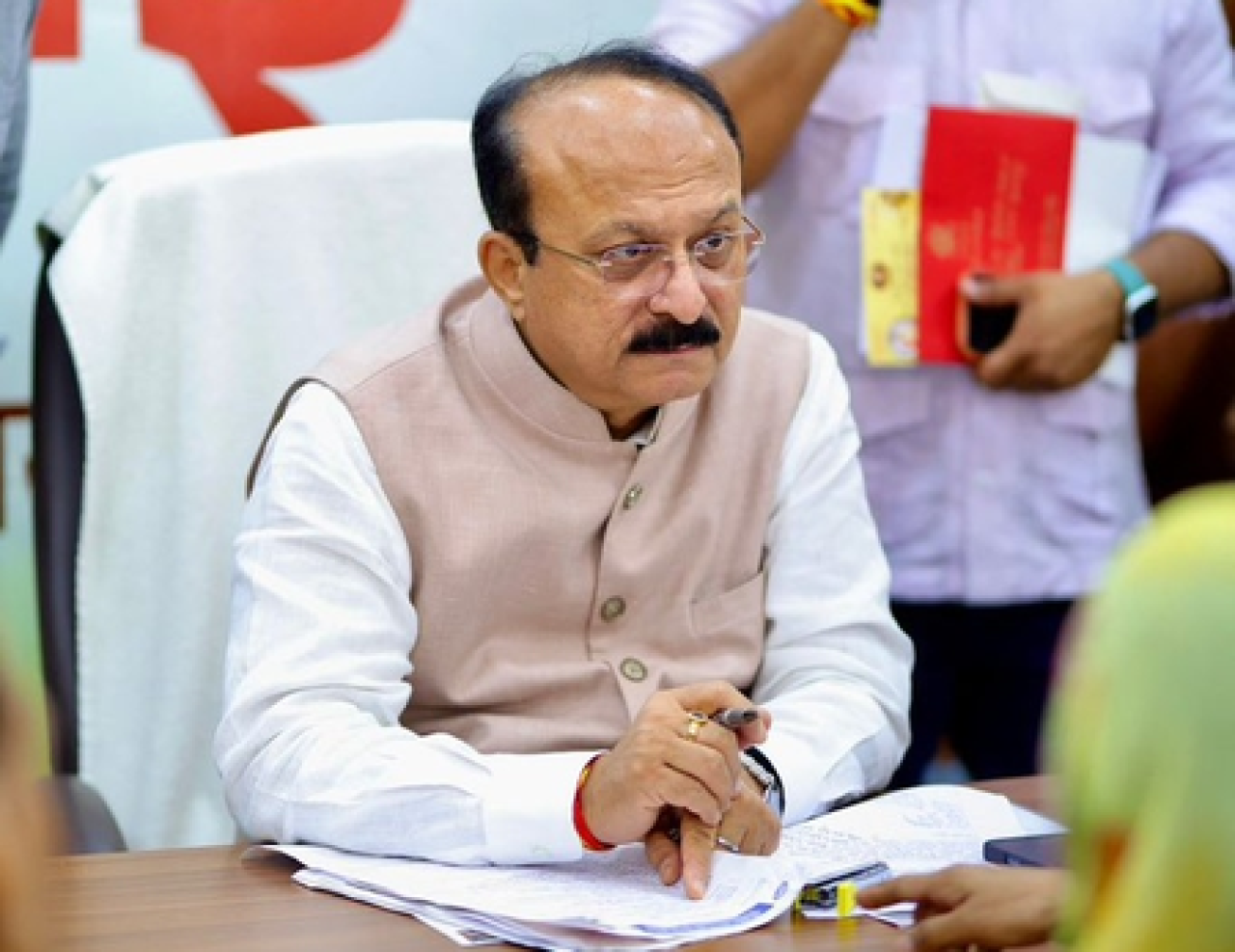 दिल्ली: छात्रा की मौत के मामले में शिक्षा मंत्री आशीष सूद ने निष्पक्ष जांच के दिए निर्देश