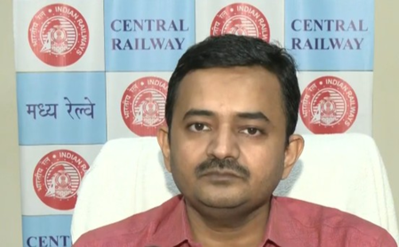दीपावली और छठ पूजा पर मध्य रेलवे की बड़ी तैयारी, नियमित ट्रेनों के अलावा चलाई जाएंगी 1,000 विशेष ट्रेनें