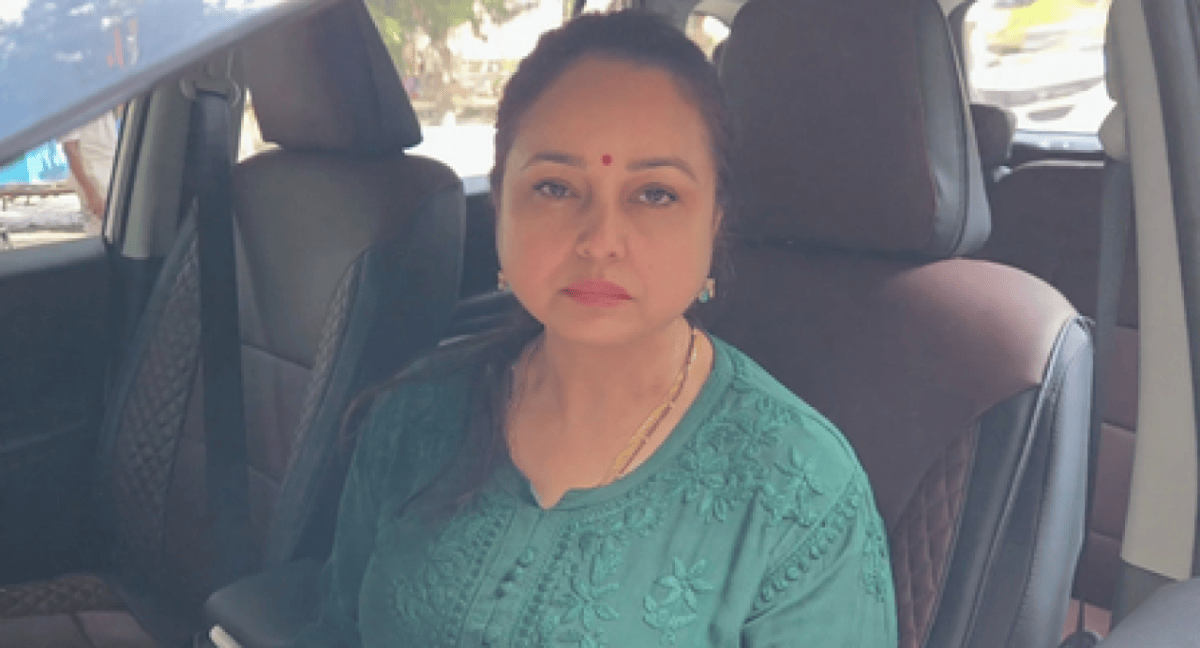 पटना पहुंचकर भावुक हुईं रोहिणी आचार्य, बोलीं पापा मम्मी के पास आई हूं