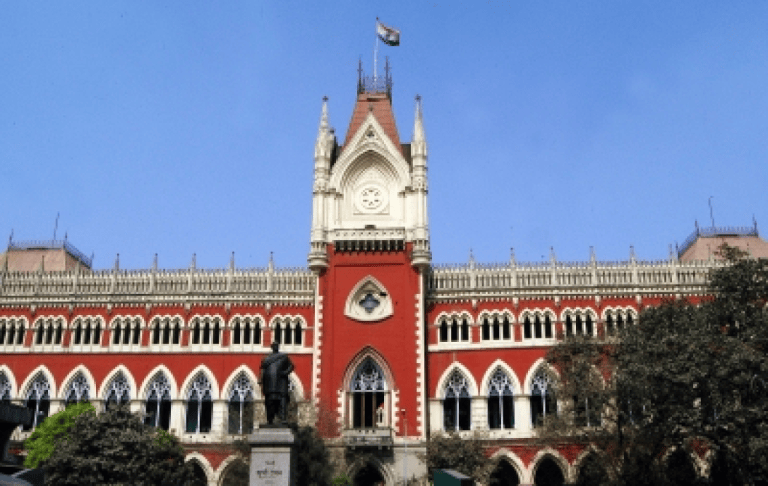 पश्चिम बंगाल : दुर्गा पूजा बुकस्टॉल तोड़फोड़ मामले में सीपीआई-एम को झटका, हाईकोर्ट ने याचिका खारिज की