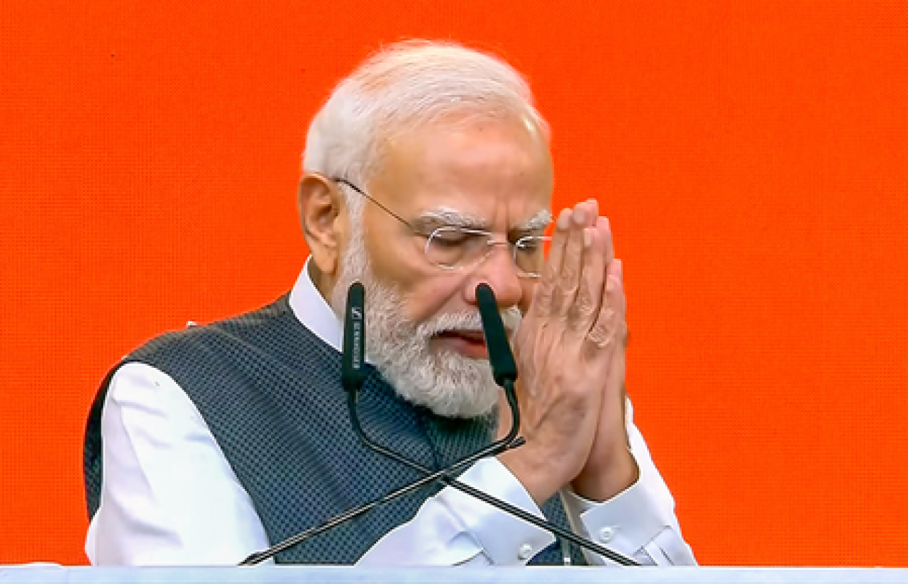 Police स्मृति दिवस पर पीएम मोदी ने शहीद जवानों को दी श्रद्धांजलि, कहा – ‘उनका साहस और बलिदान हमेशा रहेगा याद’