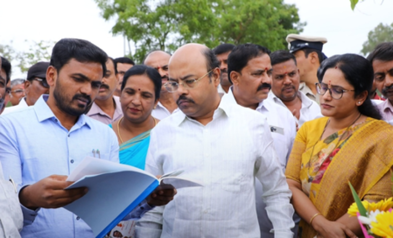 पूर्व सीएम सिद्धारमैया से जुड़े स्टिंग ऑपरेशन पर बेटे यतींद्र बोले- हमारी ही पार्टी के नेताओं की संलिप्तता