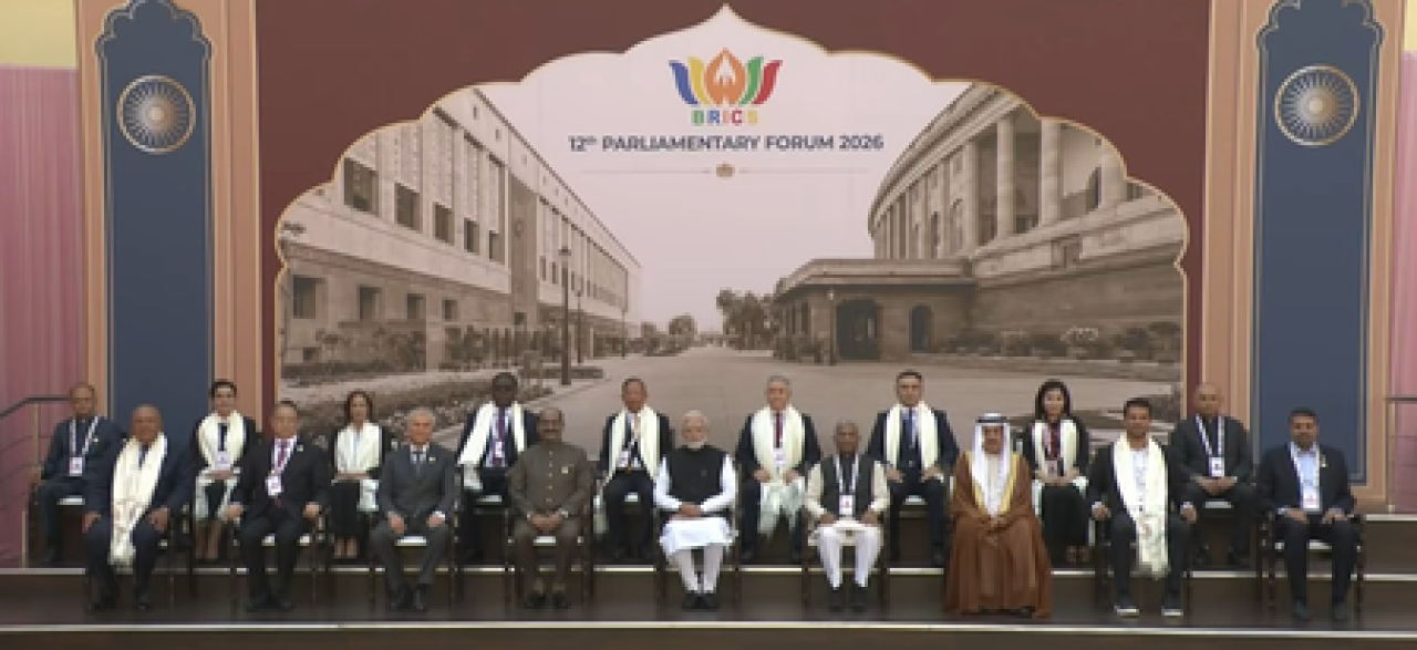 Prime Minister मोदी ने 12वें ब्रिक्स संसदीय मंच में भाग लिया, विदेशी प्रतिनिधियों से की बातचीत