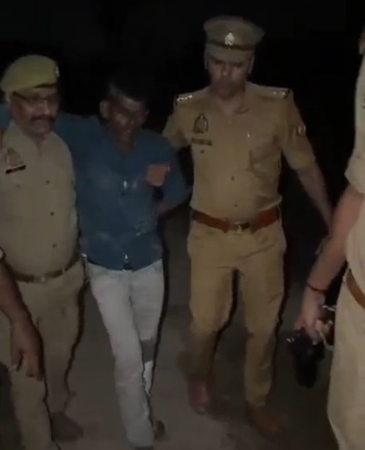 बरेली और कन्नौज में Police ने मुठभेड़ के बाद 2 बदमाशों को किया गिरफ्तार, एक constable भी घायल