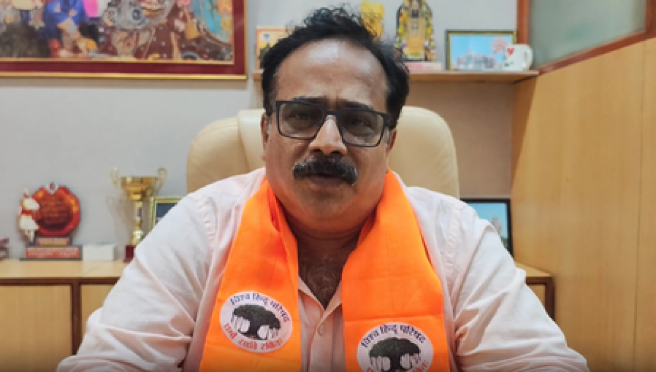 बाबा बागेश्वर की ‘सनातन एकता रथ यात्रा’ को विहिप का समर्थन, श्रीराज नायर ने दी शुभकामनाएं
