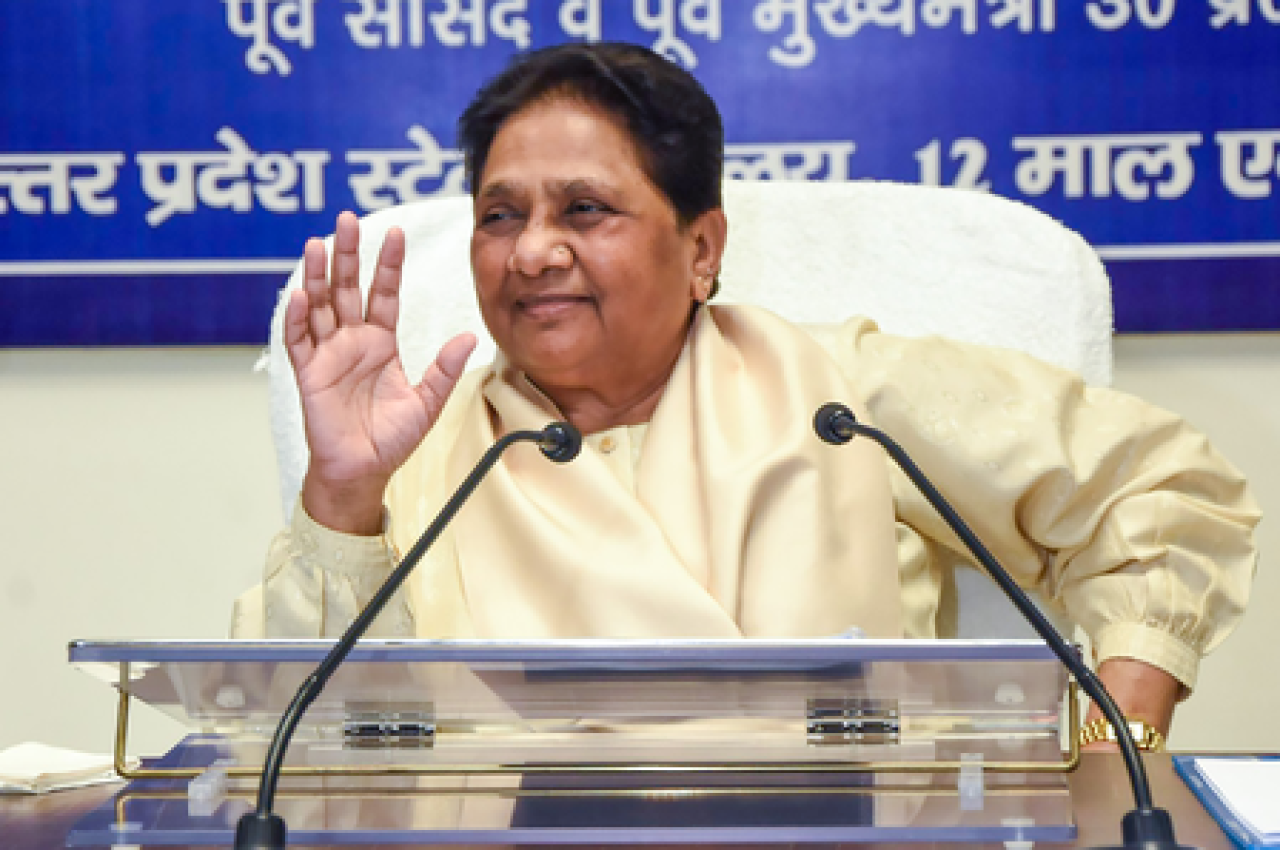 बिना नाम लिए मायावती ने दी कांग्रेस को नसीहत, कहा-व्यक्तिगत हमले और विषैली राजनीति देशहित में नहीं