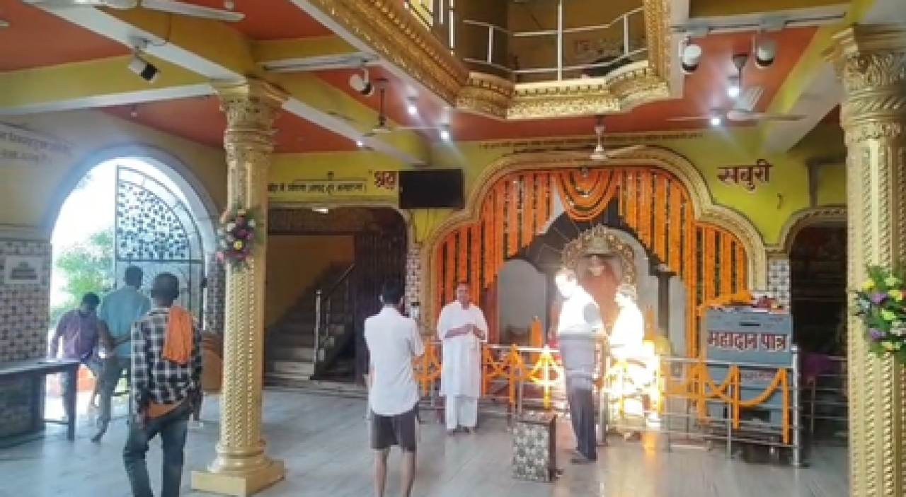 बिहार: मोतिहारी के साईं बाबा मंदिर से भगवान गणेश का मुकुट चुरा ले गए चोर, Police गश्ती दल निलंबित
