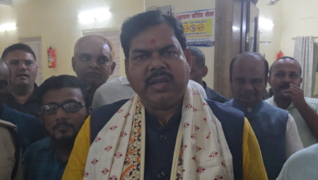 ‘बुराइयों और नशे की लत का करें दहन’, दशहरे पर युवाओं से शिक्षा मंत्री मिथिलेश तिवारी की अपील
