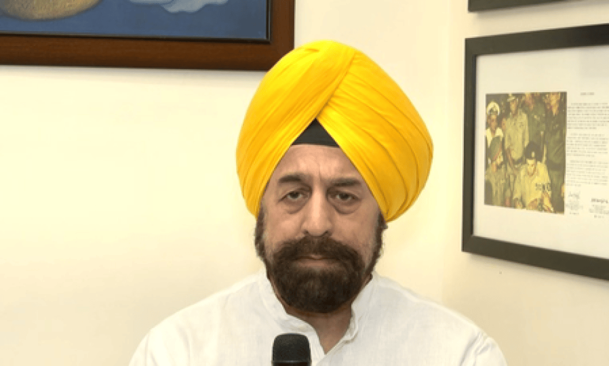 भाजपा नेताओं ने मोहन भागवत के बयानों का किया समर्थन, बोले भारत में लोकतंत्र की जड़ें बहुत मजबूत हैं