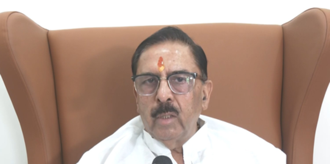 ‘India में लोकतंत्र की जड़ें बहुत गहरी हैं’, भाजपा नेता अरुण चतुर्वेदी ने विपक्ष पर साधा निशाना