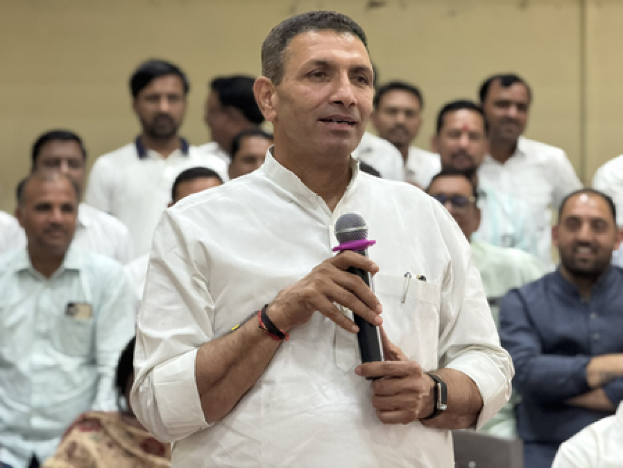 Madhya Pradesh कांग्रेस ने हरदीप सिंह पुरी के राज्यसभा नामांकन पर भाजपा को निशाना बनाया