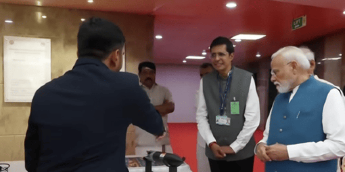 मन की बात : पीएम मोदी ने चेन्नई के युवाओं और वैज्ञानिक नरिंदर का किया जिक्र, कहा देश में प्रतिभाओं की कभी कमी नहीं रही