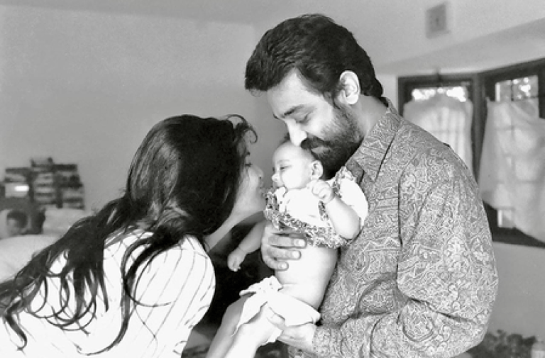 माता-पिता के साथ फोटो शेयर कर अभिनेत्री अक्षरा हासन ने कहा- यहां जन्म लेने के लिए आभारी हूं