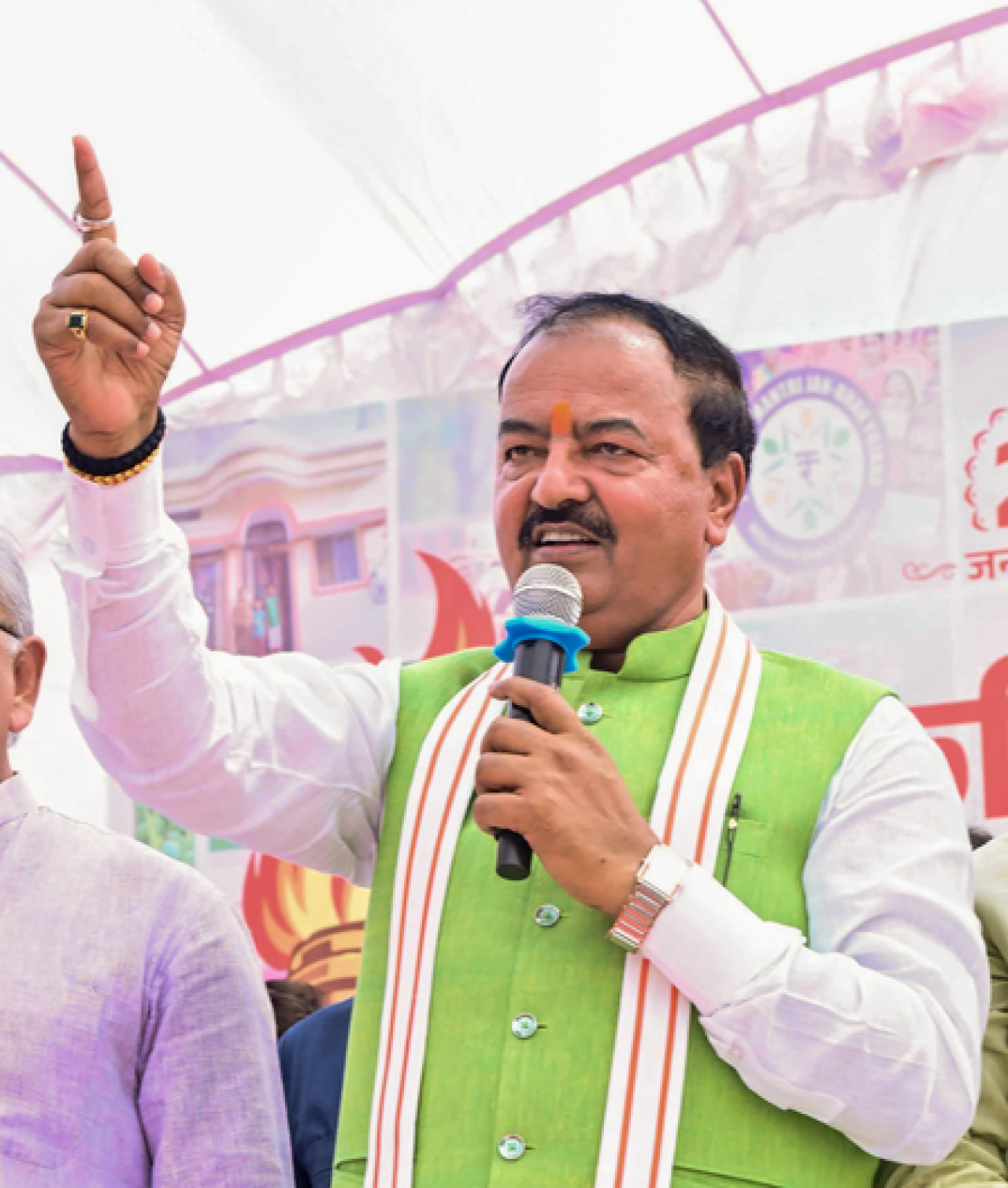 यूपी एमएलसी चुनाव: गणना जारी, कई सीटों पर भाजपा और सपा में कड़ा मुकाबला