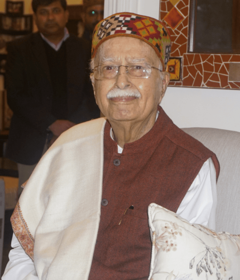 लालकृष्ण आडवाणी अपोलो अस्पताल के आईसीयू में भर्ती, डॉ. विनीत सूरी की निगरानी में चल रहा इलाज; हालत स्थिर