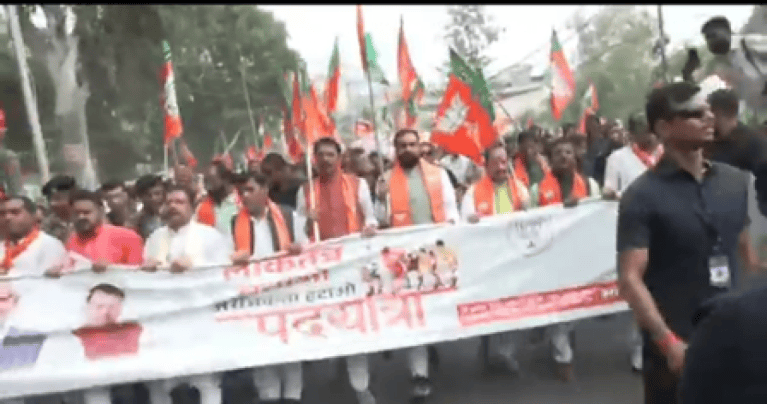 ‘लोकतंत्र बचाओ, अराजकता हटाओ’ अभियान के तहत पटना में भाजपा की पदयात्रा, सम्राट चौधरी ने विपक्ष पर साधा निशाना