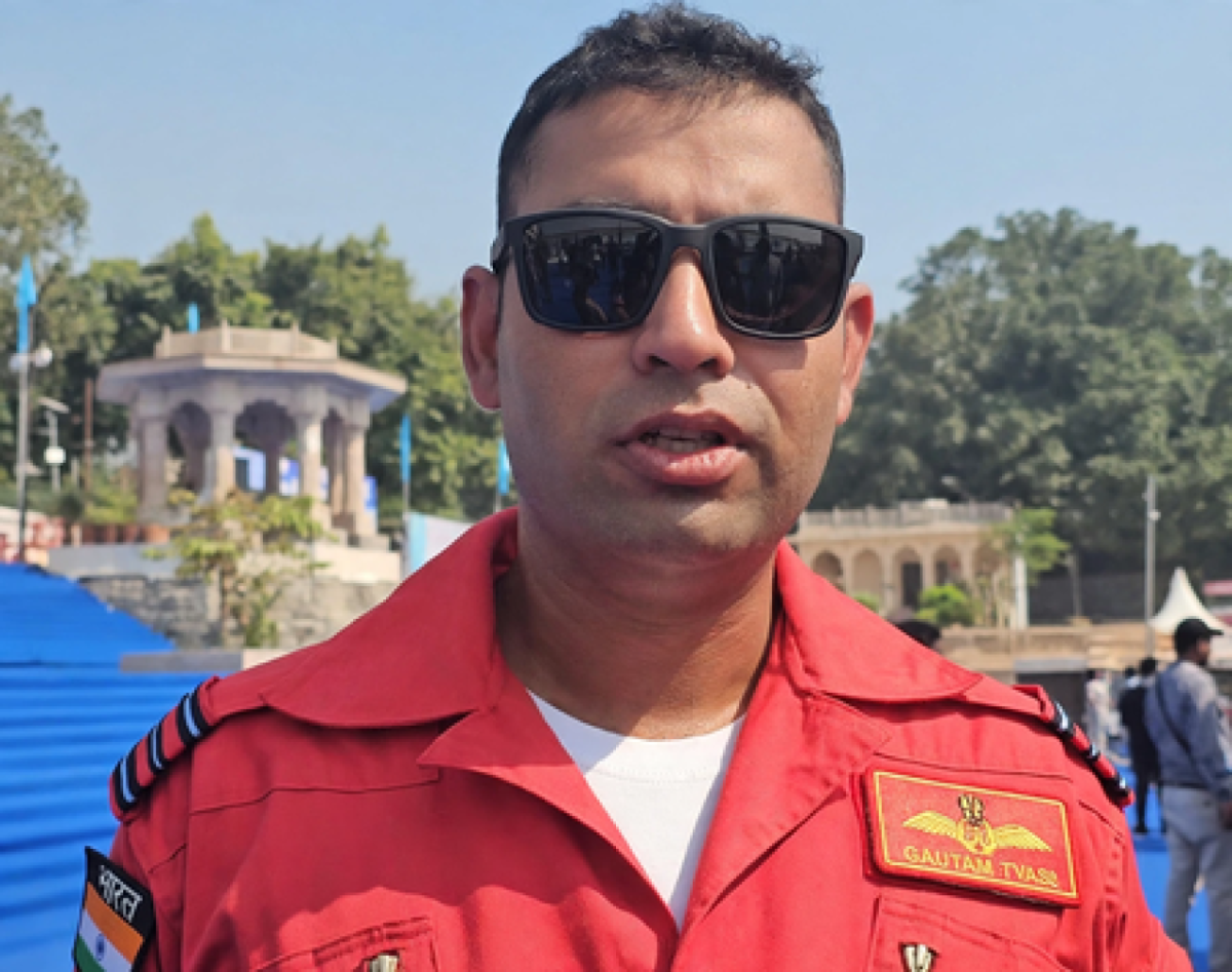 ‘विंग्स ओवर गंगा’ में दिखा वायुसेना का दम, स्क्वाड्रन लीडर बोले ‘युवा लें प्रेरणा’