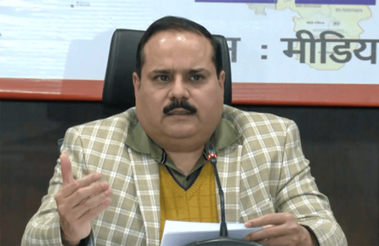 शिक्षक एमएलसी चुनाव: आगरा में तीन बूथों पर 26 अक्टूबर को फिर होगा मतदान, 23 अक्टूबर की वोटिंग रद्द