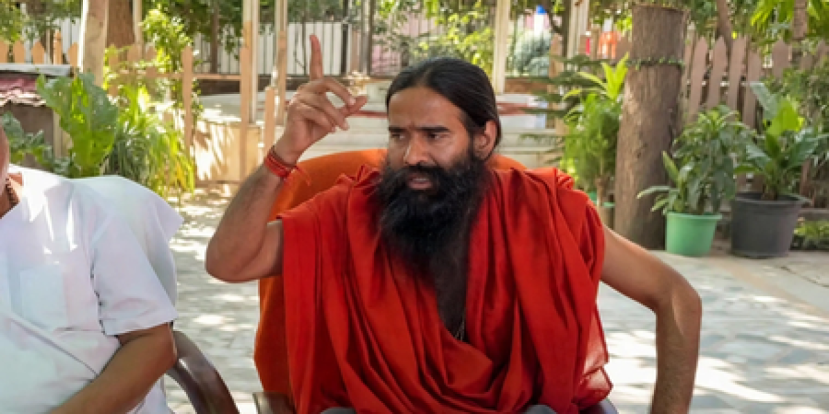 सनातन धर्म और देवी देवताओं पर अभद्र टिप्पणी करने वालों पर बरसे बाबा रामदेव