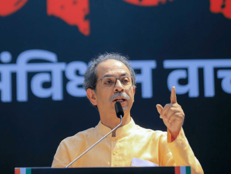 ‘सरकार को चाहिए श्मशान जैसी शांति’, शिवसेना-यूबीटी ने ‘पीस बॉन्ड’ पर उठाए सवाल