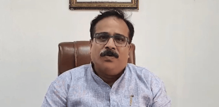 सीजेपी के प्रदर्शन पर भड़के वीएचपी नेता, बोले-ये देश के युवा नहीं, ब्रेनवाश किए हुए बिगड़े बच्चे