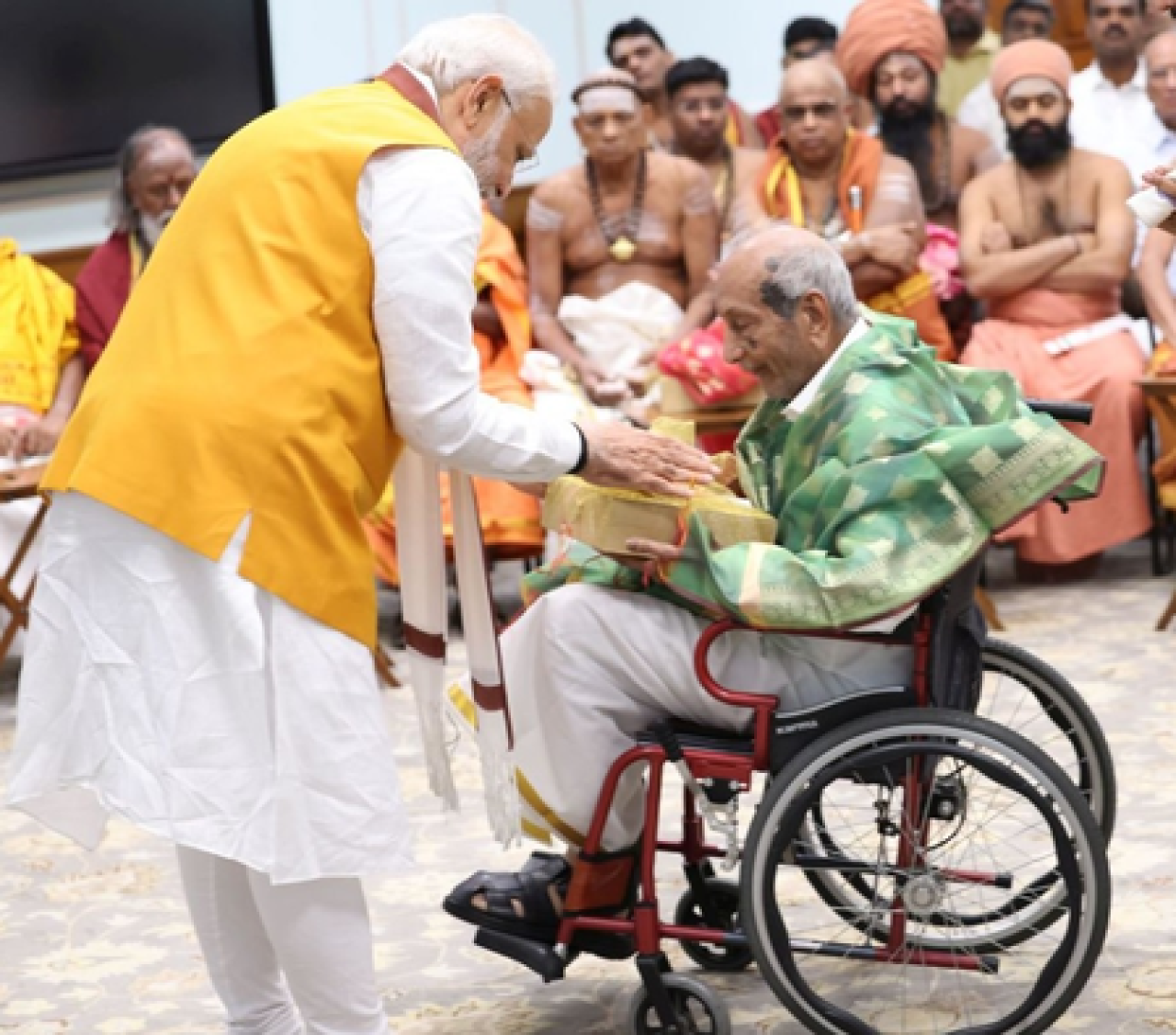सेंगोल बनाने वाले वुम्मिदी एथिराजुलु का निधन, पीएम मोदी और तमिलनाडु के Governor ने जताया शोक